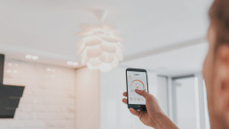 Smart relay with ESP32 and Arduino Cloud