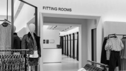Presence control system on Fitting Room