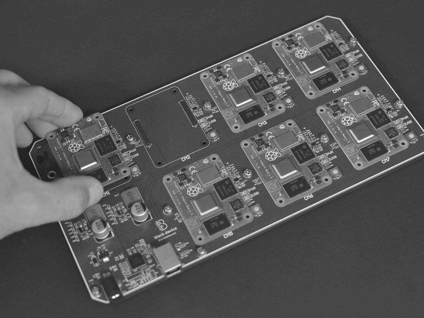 Multi computing module flasher board