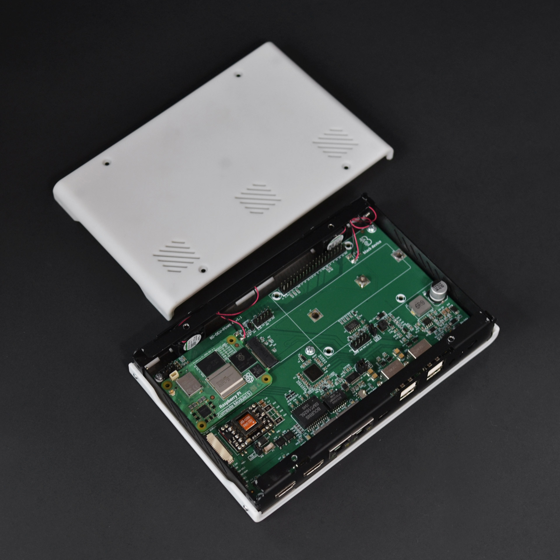 Computing module powered mini computer main features