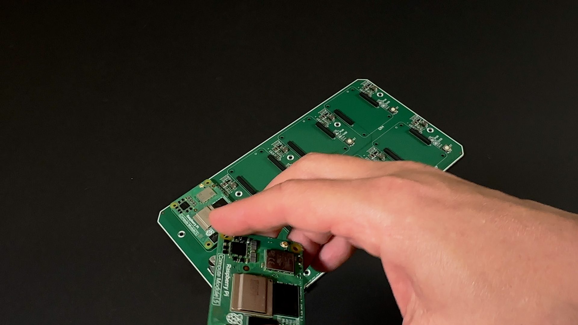 Compute Module multi-programming board